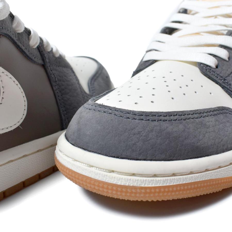 NIKE AIR JORDAN 1 LOW SE 