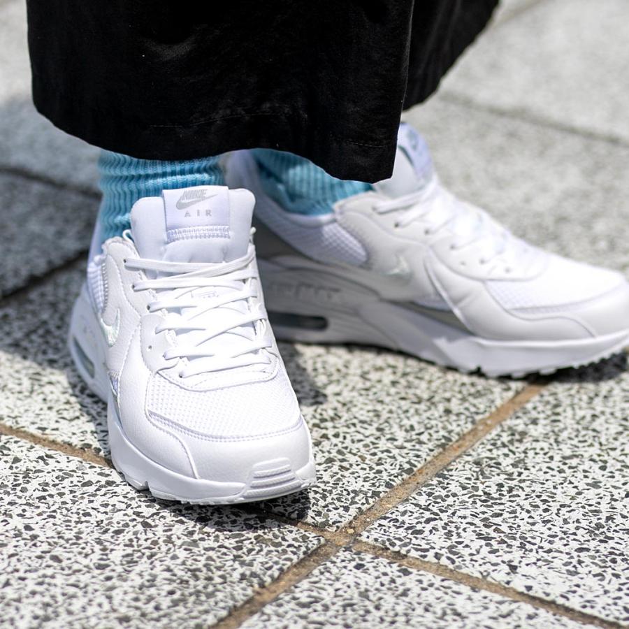 NIKE WMNS AIR MAX EXCEE NIKE WMNS AIR MAX EXCEE