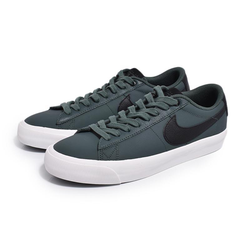 ナイキ ブレザー スタジオ LOW スニーカー ナイキ ブレーザー スタジオ LOW 'Vachetta Tan'. Nike SNKRS