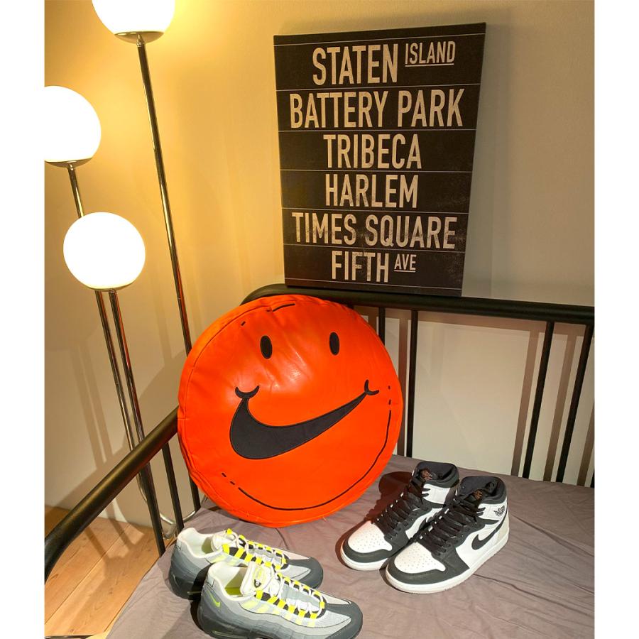 NIKE 海外限定 ナイキ クッション CUSHION NIKE 海外限定 ナイキ クッション CUSHION