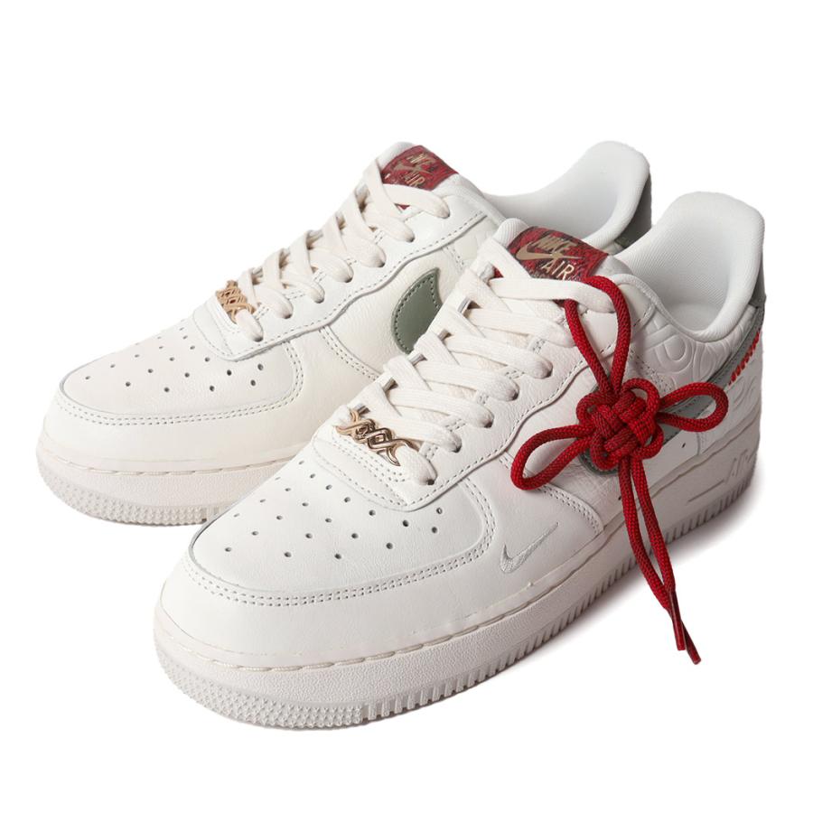 NIKE ナイキ エアフォース ロー スニーカー AIR FORCE 1 '07 NIKE ナイキ エアフォース ロー スニーカー AIR FORCE 1 '07