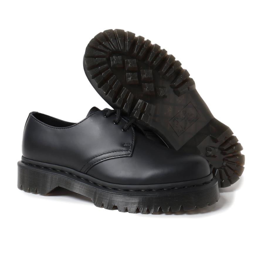Dr.Martens ドクターマーチン 3アイ ベックス モノ レザー Dr.Martens ドクターマーチン 3アイ ベックス モノ レザー