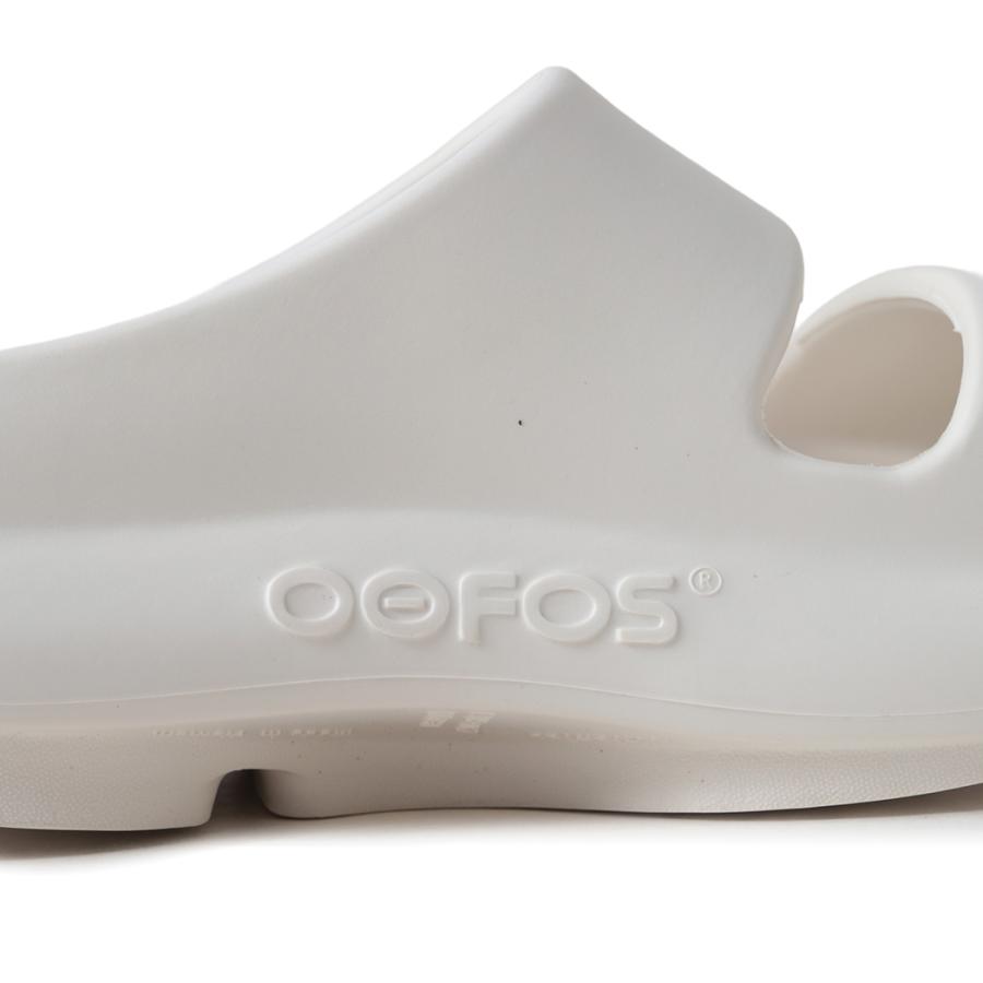 OOFOS ウーフォス ウーヤー サンダル OOyea CHALK ( ホワイト 白