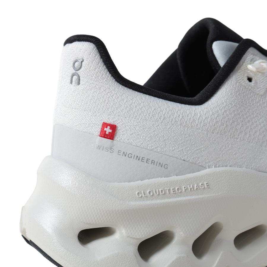 On オン クラウド ティルト スニーカー CLOUDTILT PEARL/ICE ( cloud