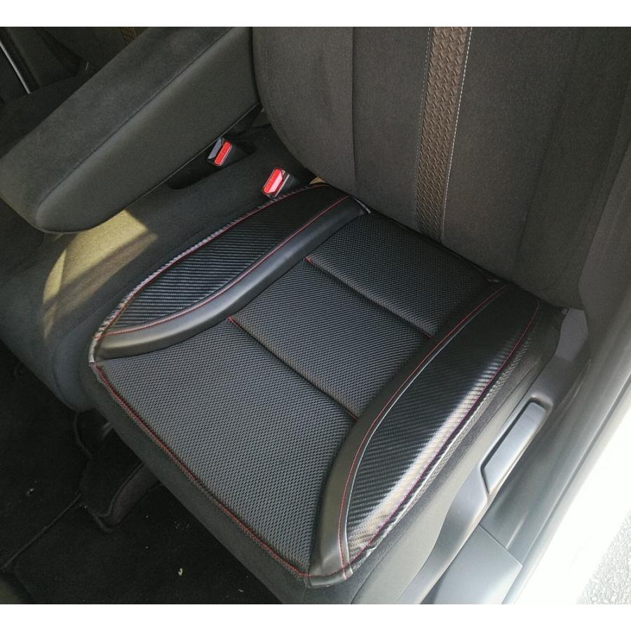 クッション カークッション 車用クッション 低反発 カーボン メッシュ 至高 ブラック 黒 Pdc130 車 車アクセサリー 車小物 車用品 カーアクセサリー カー小物