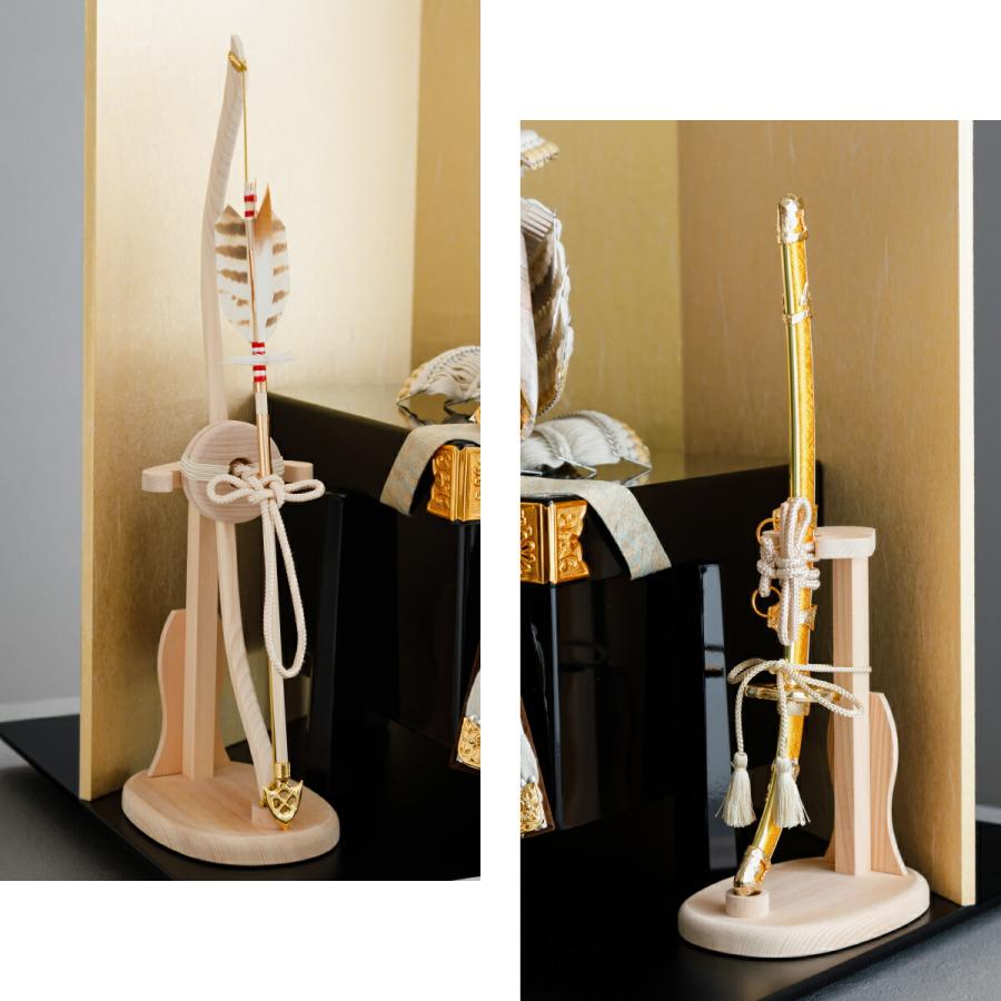 五月人形 おしゃれ 鎧飾り 鎧 モダン インテリア 高級 5月人形 兜 PREFER CLASSIC 五月人形 黒塗台 金屏風 平飾り 弓太刀 白珠13号 5号鎧 ベージュ 中鍬形 | ブランド登録なし | 03