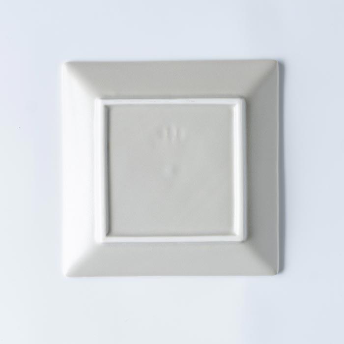 森修焼（しんしゅうやき） スクエアプレート ミルキーグレージュ／Ｍサイズ |  | 02