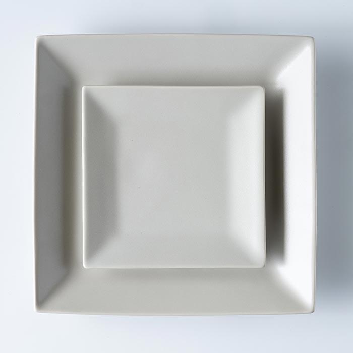 森修焼（しんしゅうやき） スクエアプレート ミルキーグレージュ／Ｍサイズ |  | 03