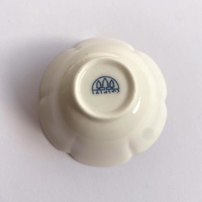 森修焼（しんしゅうやき） 輪花小鉢 白 |  | 02