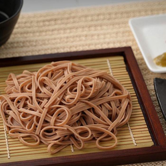 創健社 国産小麦の全粒粉うどん 200g |  | 02