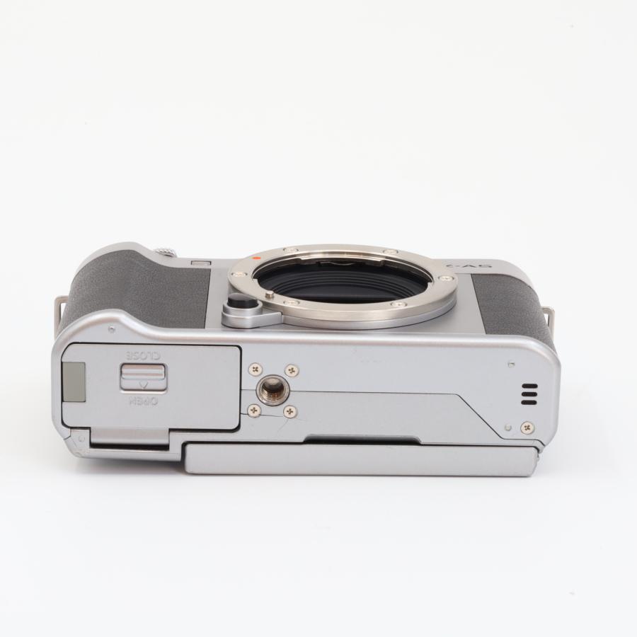 中古 １年保証 良品 FUJIFILM X-A5 ボディ シルバーの画像