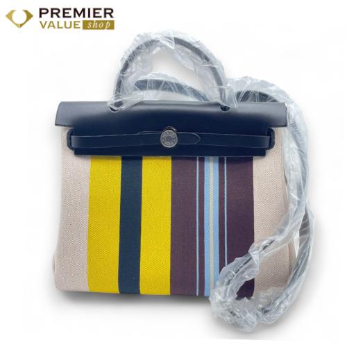 エルメス エールバッグ ジップ 31 PM レイユール ノワール/エクリュ