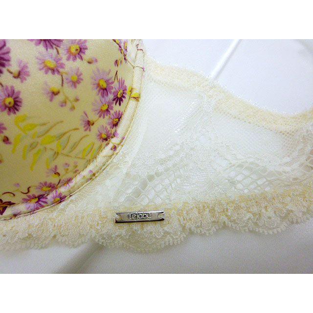 大特価 (70％OFFセール) lejaby/レジャビー  パテッドブラジャー Lb004IV 09132 プリント 赤 残り1点のみ |  | 02