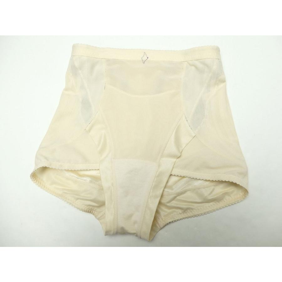 あおいMARUKO ボディースーツ ショートガードル MARUKO（マルコ） カー