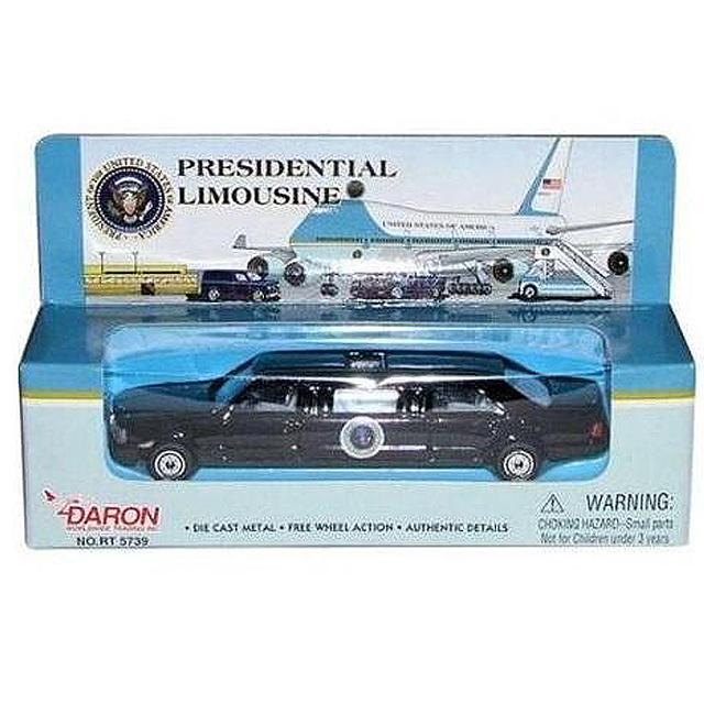 アメリカ合衆国大統領専用リムジン 1/43スケール ダロン ダイキャスト