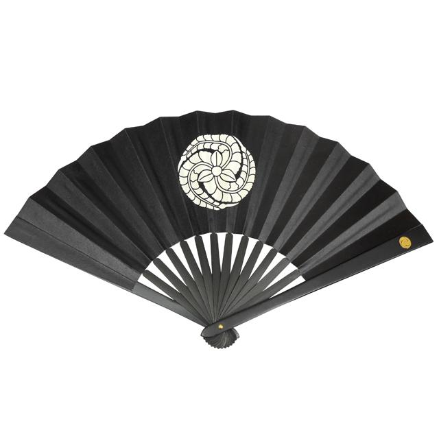 鉄扇8寸／黒田官兵衛 金家紋入（扇子袋付き 黒鉄扇 尾形刀剣 武将 藤巴