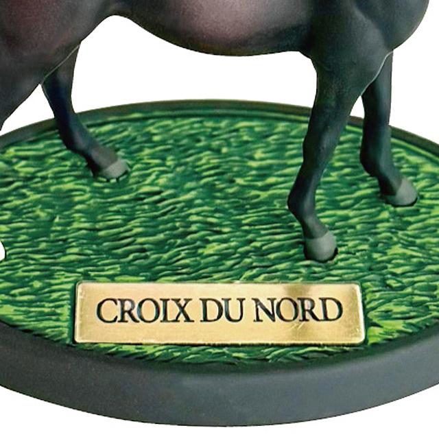 爆買 クロワデュノール ディスプレイフィギュア 台座付き ダービー馬