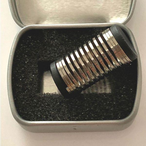 ピンセットの10倍のムダ毛処理！スパイラル毛抜き「フェイシー」 (あご