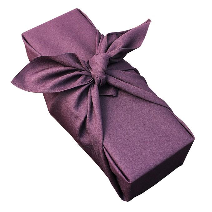 卒寿のお祝い 卒寿祝い 90歳 専用日本酒 プレゼント 男性 女性 父 母 祖父 祖母 純米大吟醸 金箔入り 1800ml 化粧箱入 ソーシャルギフト |  | 06