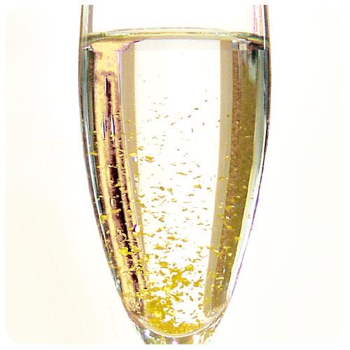 お供え酒 純米大吟醸 日本酒 720ml 桐箱入り お盆 初盆 新盆 おそなえ お悔やみ 葬儀 法事 仏事 命日 一周忌 49日 墓参り |  | 02