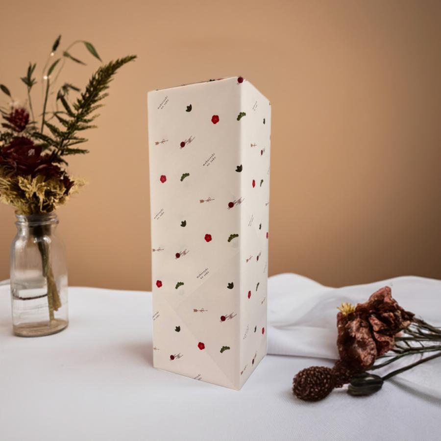 喜寿のお祝い 喜寿祝い 77歳 プレゼント 男性 女性 父 母 ギフト 記念日の新聞付き名入れ酒 Days 750ml 赤or白+ちゃんちゃんこ |  | 06