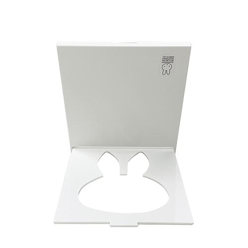 ミッフィー ダイカットミラー (ホワイト) 14726 白 ブルーナ コンパクト 収納 ミラー おしゃれ ポケットミラー 絵本 キャラクター グッズ 雑貨 |  | 01