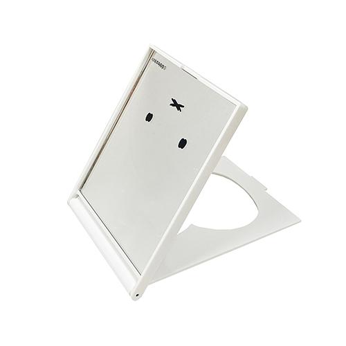 ミッフィー ダイカットミラー (ホワイト) 14726 白 ブルーナ コンパクト 収納 ミラー おしゃれ ポケットミラー 絵本 キャラクター グッズ 雑貨 |  | 03