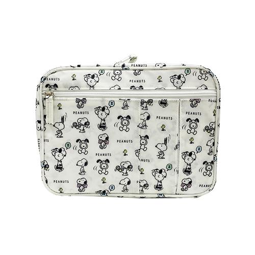 Seepo シーポ おしりふきシートケース付 ポーチ スヌーピー オムツ入れ 収納 バッグ ディズニー ミッキー ミニー かわいい キャラクター グッズ Pretzel Net Yahoo 店 通販 Yahoo ショッピング