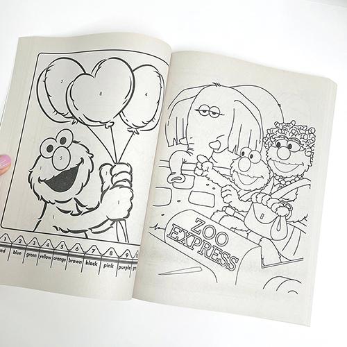 セサミストリート ぬりえ カラーリングブック Gigantic 赤 a セサミ アクテビティーブック 塗り絵 英語 ぬり絵 知育玩具 海外 おもちゃ Usa a Pretzel Net Yahoo 店 通販 Yahoo ショッピング