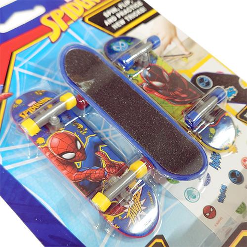スパイダーマン 指スケ 19748 指スケボー 指スケートボード フィンガーボード FINGERBOARD ステッカー カスタム おもちゃ 輸入品 33849SPD |  | 02