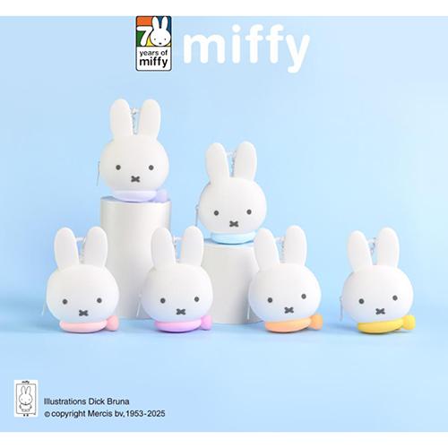 ミッフィー ミニ シリコン ジッパー ポーチ ブラインド ボックス 1箱 20637 ミニポーチ 小物入れ キーリング キャラクター グッズ MIFFY 輸入 |  | 05