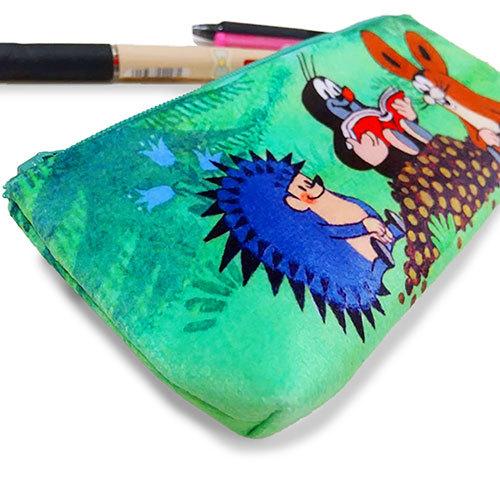 新品　from チェコ　もぐらのクルテク スリム ペンケース おはなし グリーン クルテク ペンケース (おはなし グリーン) pud454 Krtek チェコ