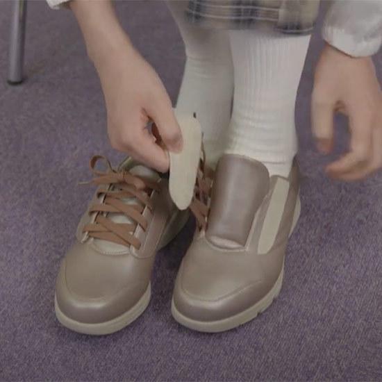 新作グッ新作グッあとりえOKADA シープ革 クッションフィットシューズ