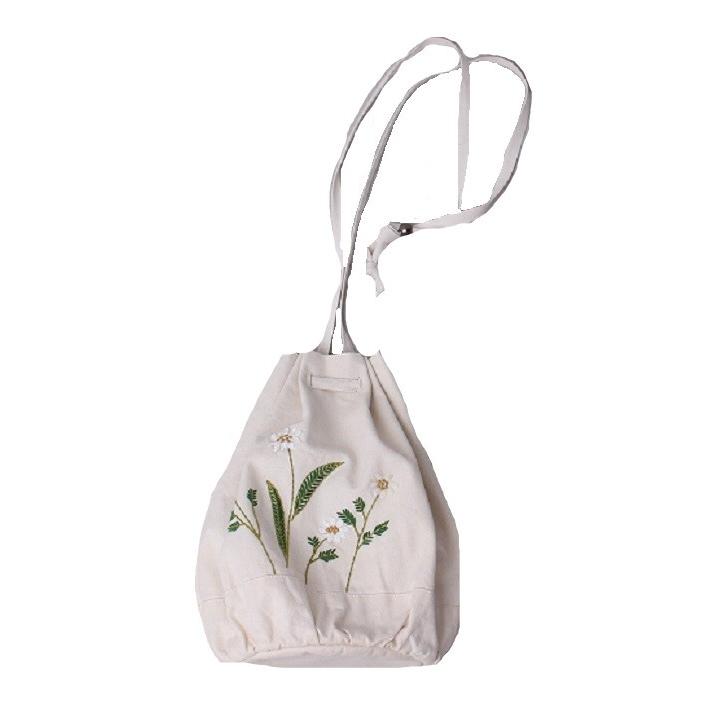 Chambre De Charme シャンブルドゥシャーム モロッコデージー刺繍 巾着バッグ 9001bg Primestore2 通販 Yahoo ショッピング