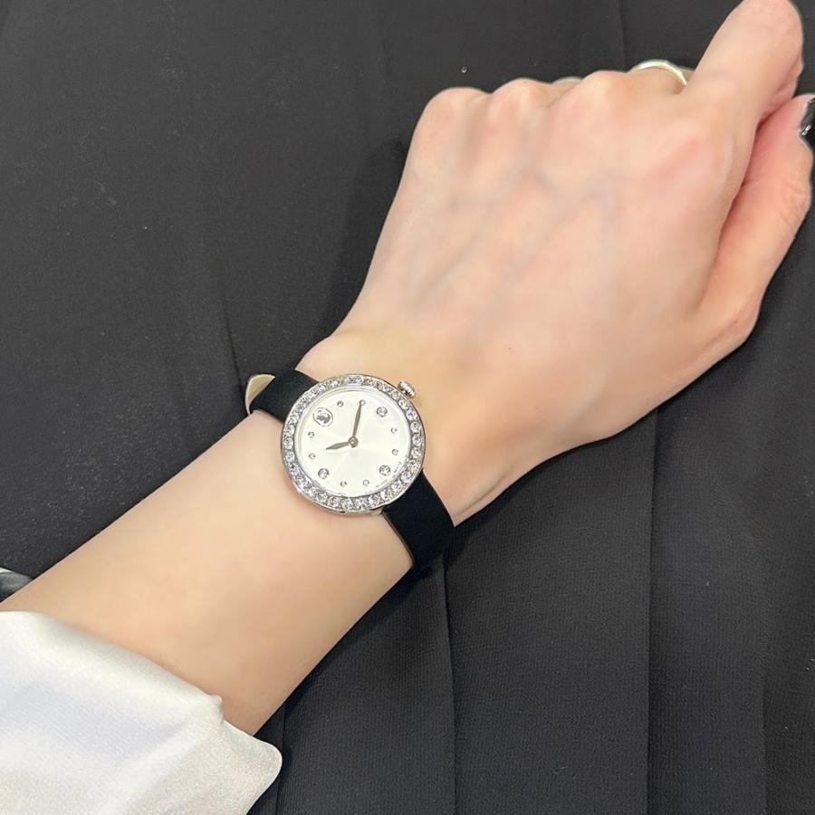 SWAROVSKI（スワロフスキー） 腕時計 レディース 上品 ブラックレザー