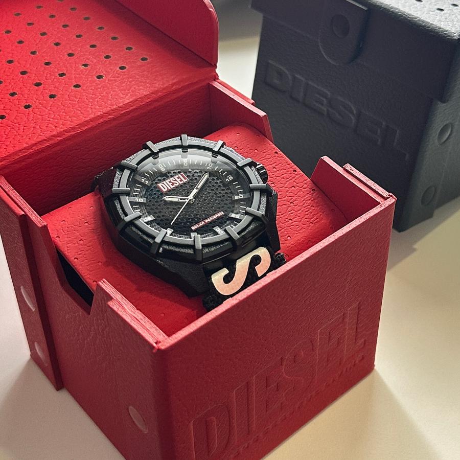 DIESEL（ディーゼル） 時計 ソーラー 腕時計 手表 かっこいい メンズ 