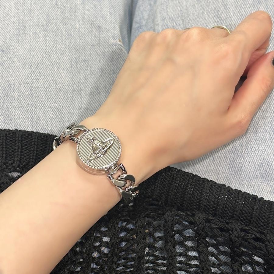 Vivienne Westwood（ヴィヴィアンウエストウッド） ヴィヴィアン