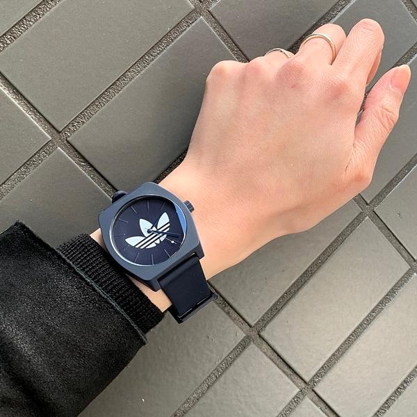 芸能人愛用 アディダス ペアウォッチ プレゼント ブランド おしゃれ 台 1万円 腕時計 ペアウォッチ Michiganestateplanning Com