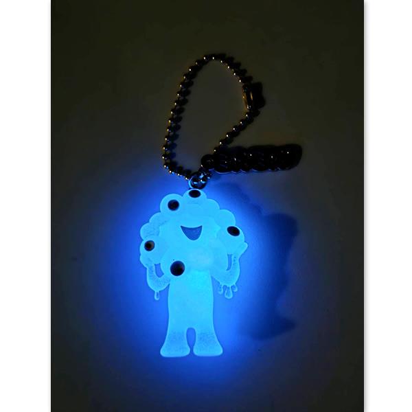 EXPO2025 ミャクミャク キャラ立体PVCボールチェーン 蓄光 (水色・透明