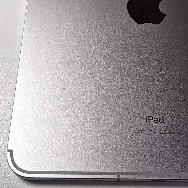 iPad 【中古／美品】Apple 第10世代 Wi-Fi + Cellular 64GB シルバー