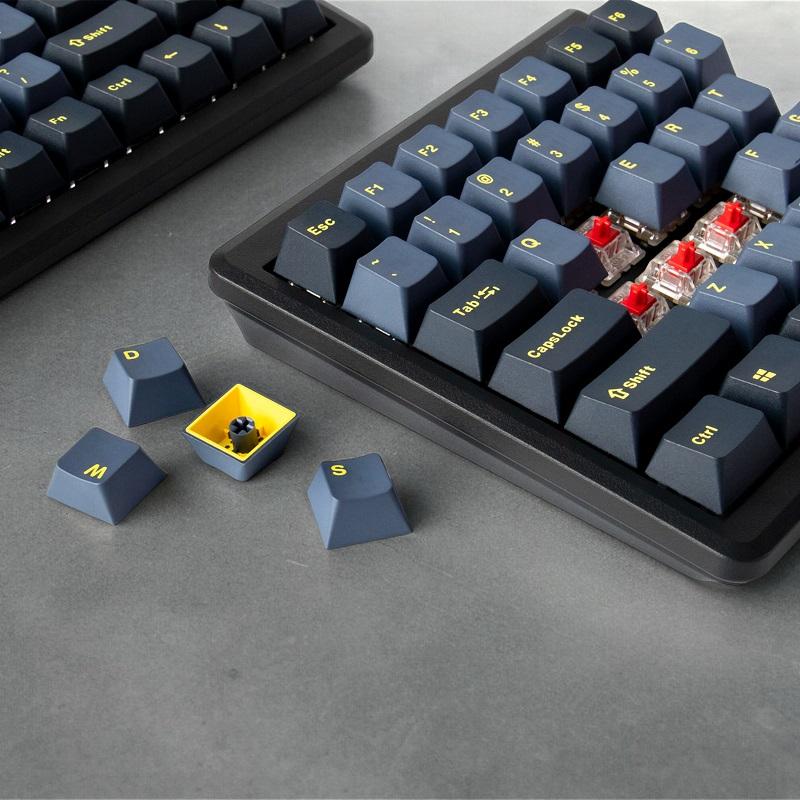 MISTEL Mistel Barocco MD770 RGB BT 無線 キーボード 英語 US MISTEL Mistel Barocco MD770 RGB BT 無線 キーボード 英語 US