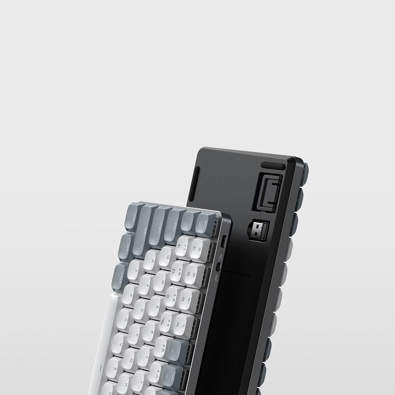 SATECHI Satechi SM1 Slim Mechanical Backlit Bluetooth