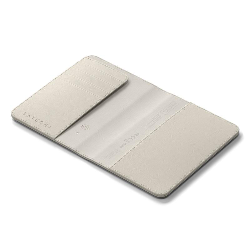 SATECHI Satechi Vegan-Leather FindAll(TM) Passport Cover Find My