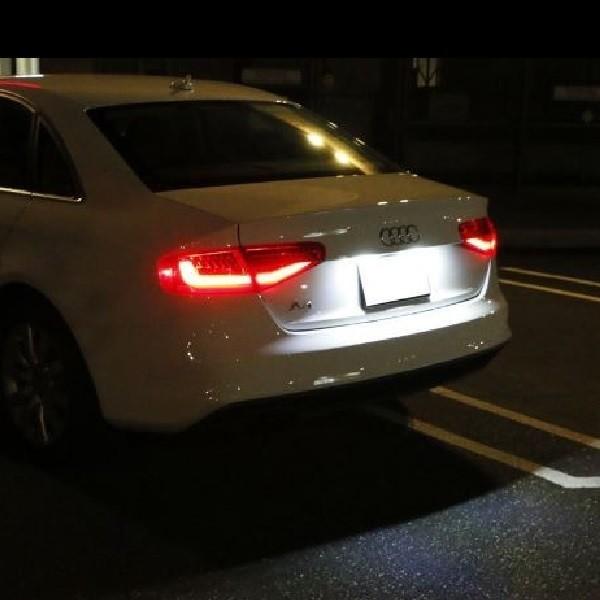 Audi アウディ A7 スポーツバック LED ナンバー灯 4G(2011-2018) 純正