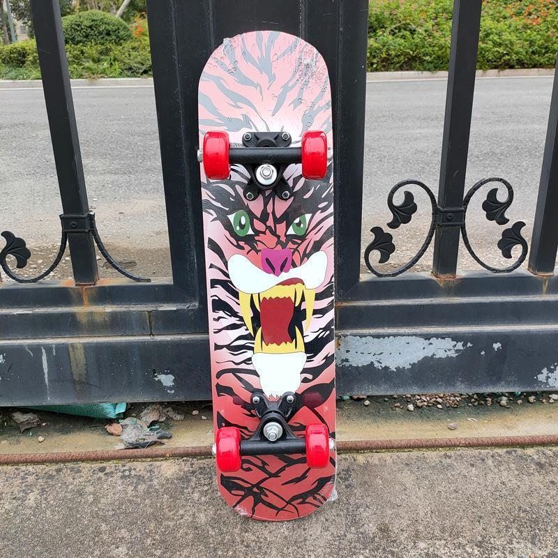スケボー 子供用 スケートボード 15色 軽量 ダンス 練習 女の子 男の子 誕生日 お祝い ギフト プレゼント キッズ 滑らかな乗り心地 |  | 08