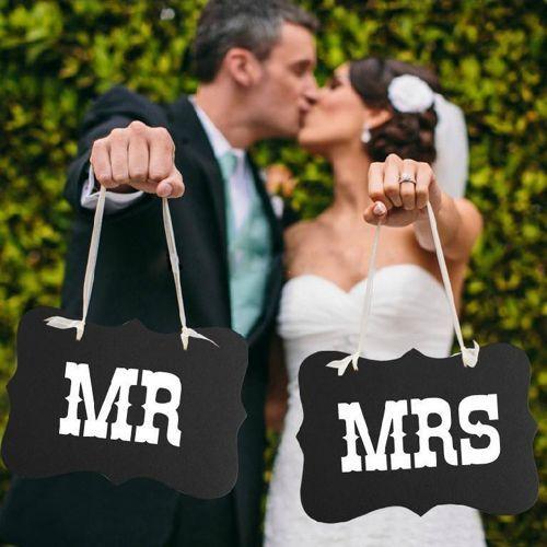 フォトプロップス Mr Mrs 結婚式 二次会 誕生日 パーティー で 使用 おもしろ おしゃれ な 写真 アクセサリー 小物 ガーランド 素材 安い購入
