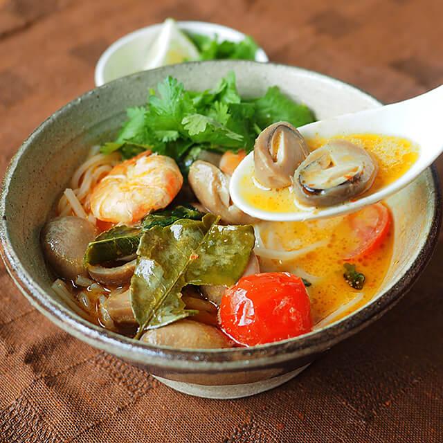 SUNWATCH ストローマッシュルーム（袋茸の水煮） 425g : プロフーズ