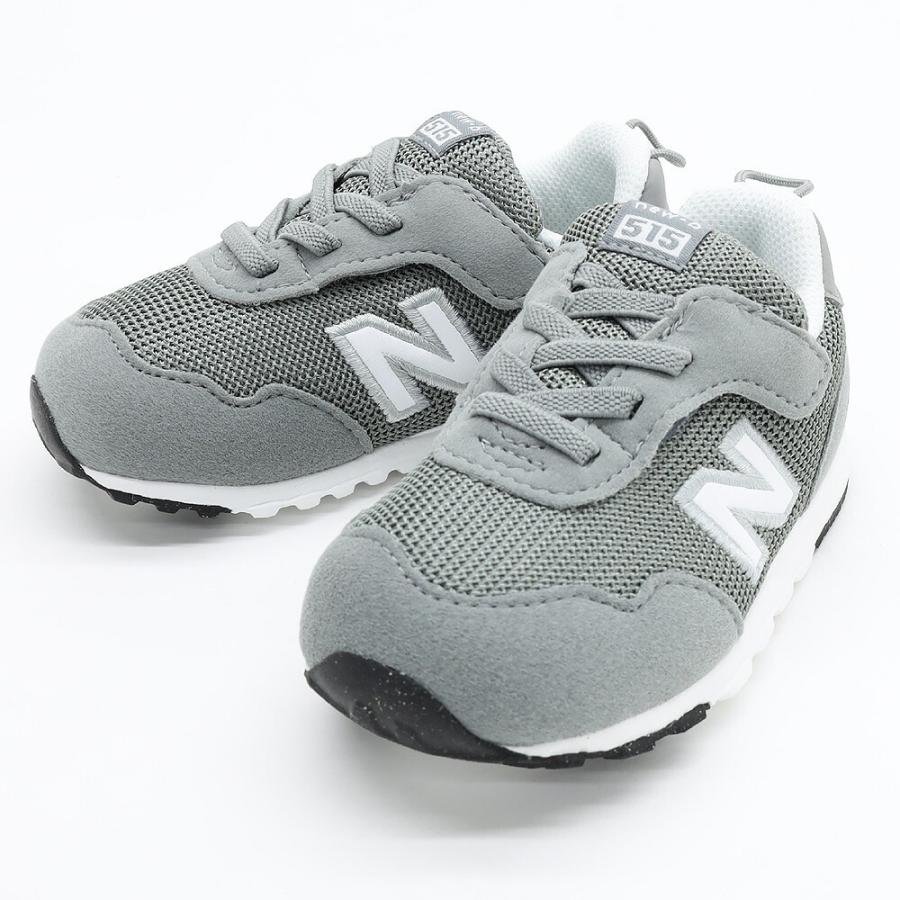 New Balance（ニューバランス） がばっと開いて履かせやすい ベビー 