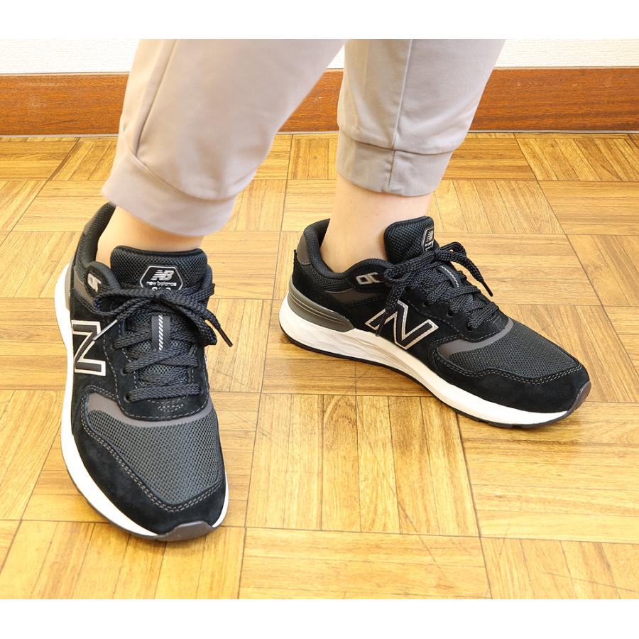 New Balance（ニューバランス） WW880 BB7 ブラック 衝撃吸収 