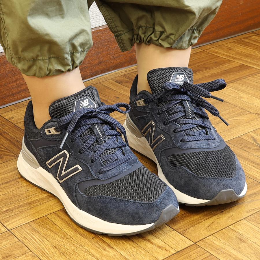 New Balance 衝撃吸収 クッション 幅広 軽量 レディース ウォーキング スニーカー WW880 BC7 イクリプス ダークネイビー ...